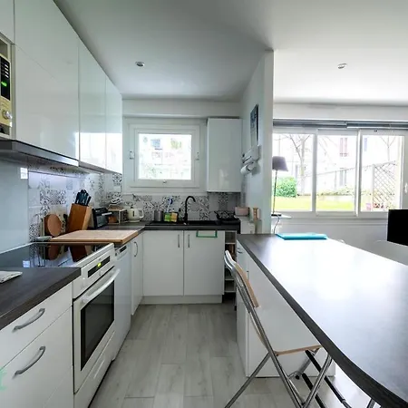 Villemain - Ci - Modern 14 2 To 4 People Paris